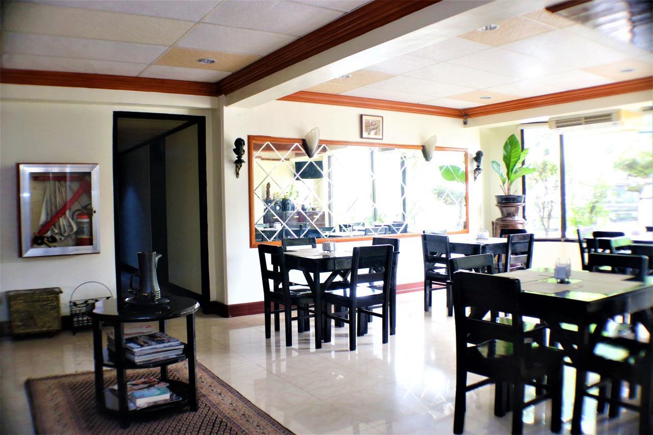 טאגבילראן סיטי Zen Rooms Vest Grand Suites Bohol מראה חיצוני תמונה