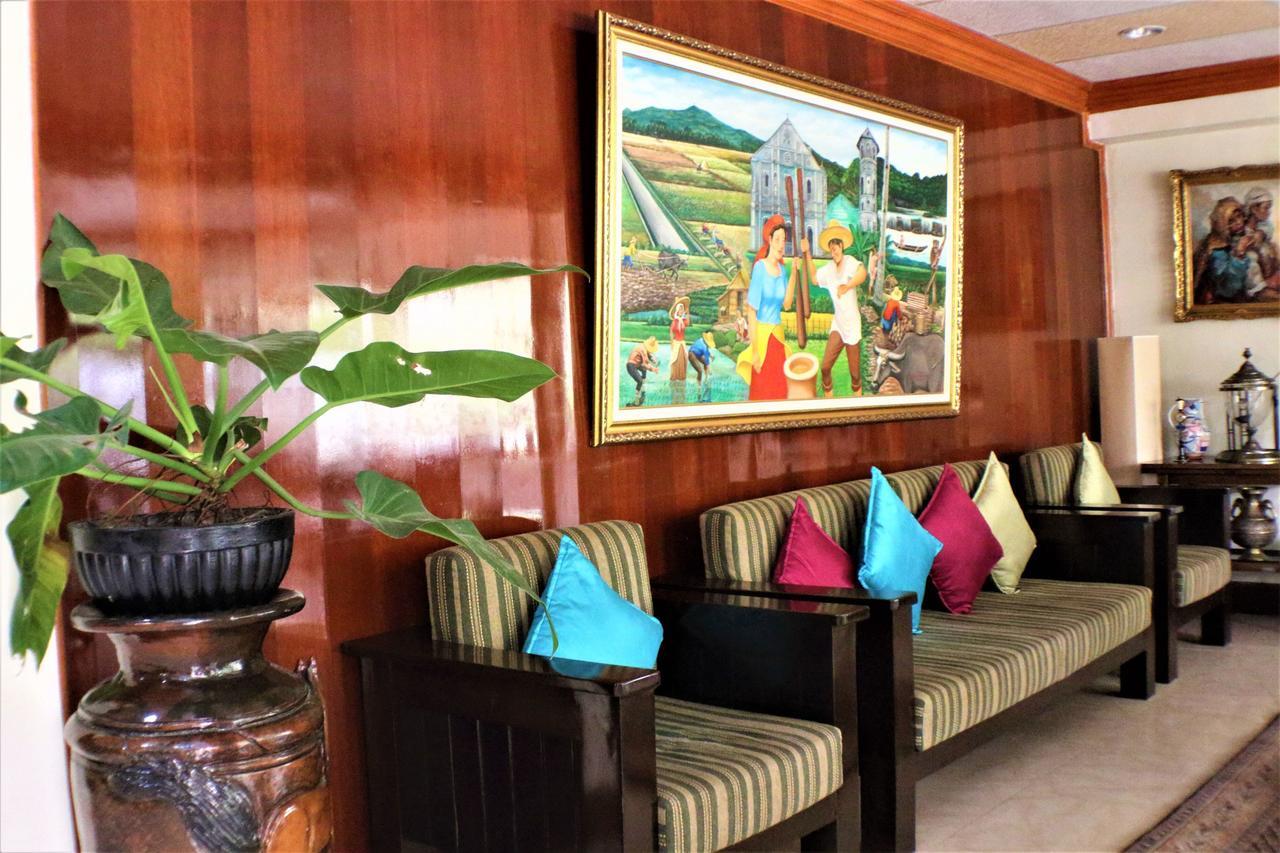 טאגבילראן סיטי Zen Rooms Vest Grand Suites Bohol מראה חיצוני תמונה
