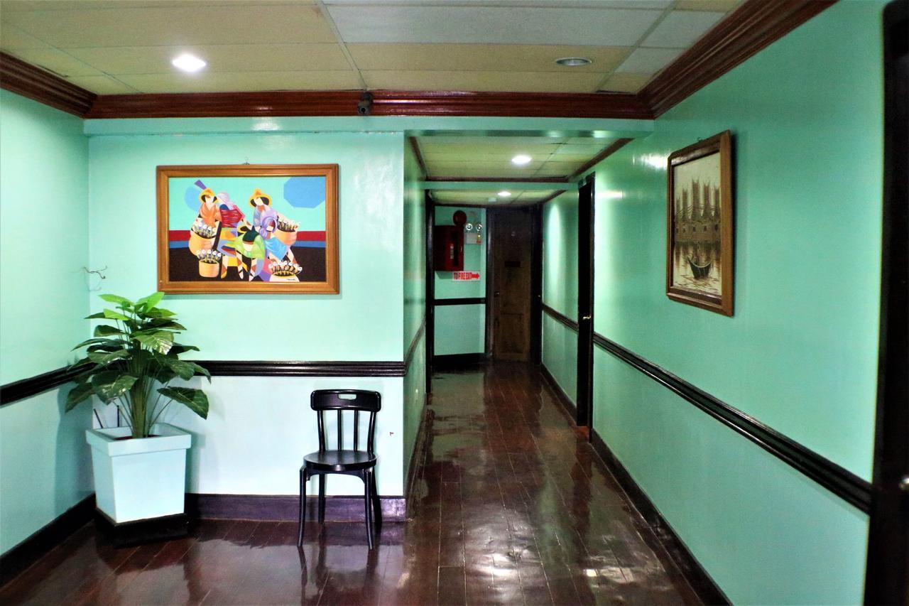 טאגבילראן סיטי Zen Rooms Vest Grand Suites Bohol מראה חיצוני תמונה